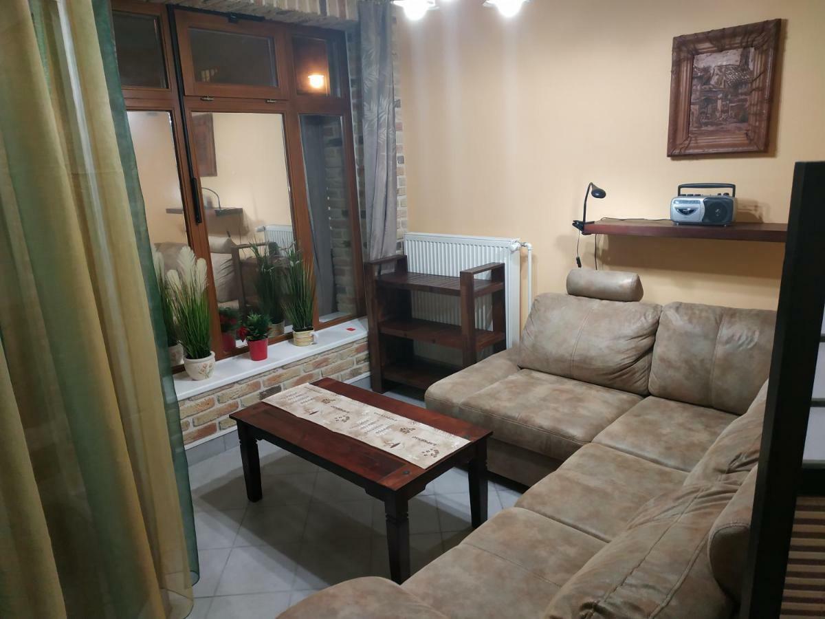 Apartman Holandska 120 Beroun Beroun  Exteriör bild