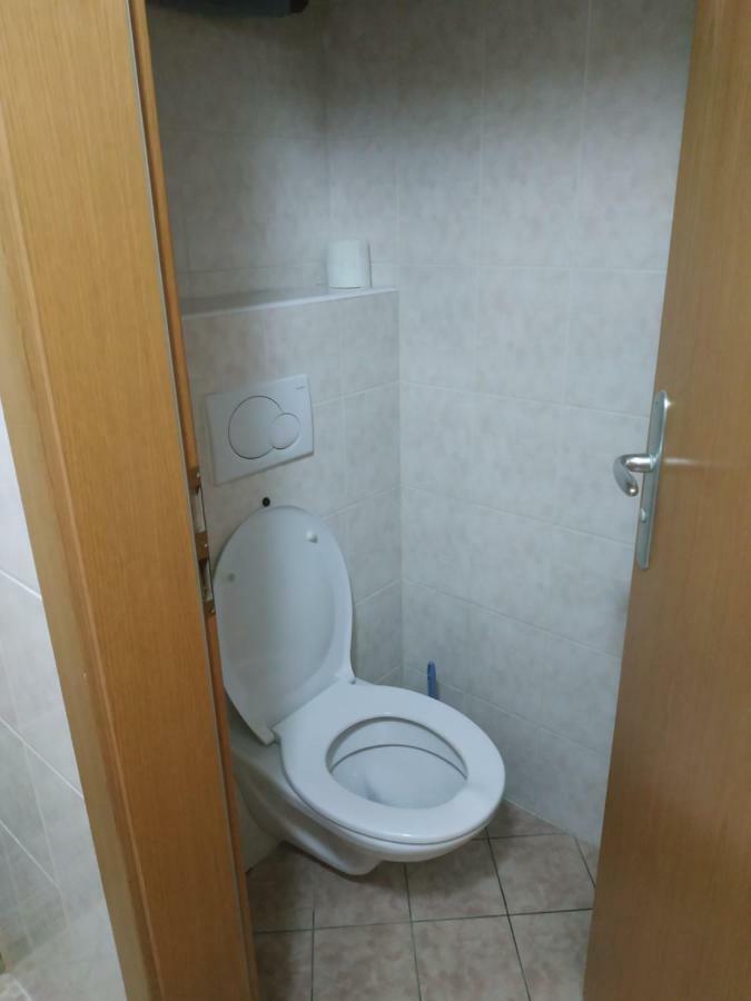 Apartman Holandska 120 Beroun Beroun  Exteriör bild